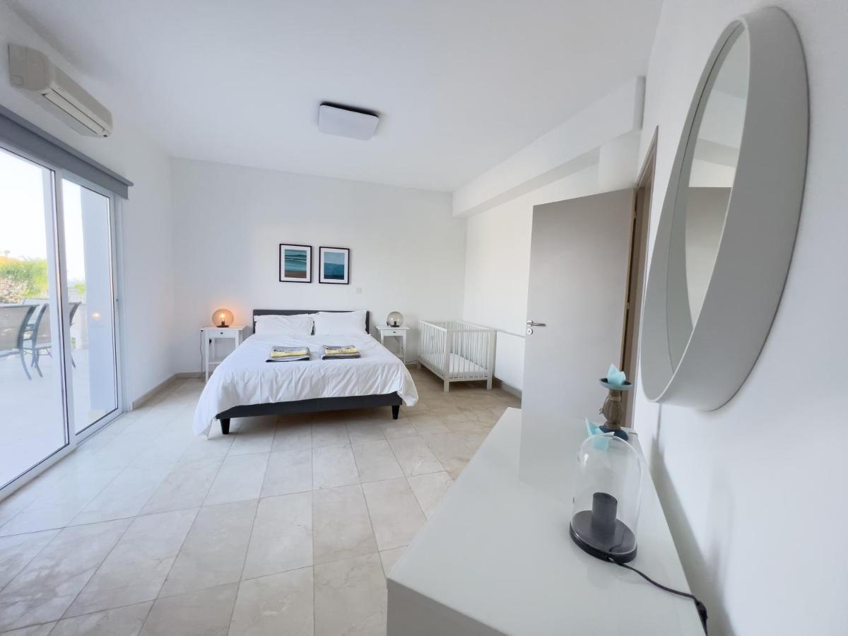 Grand Villa Lynn Seaview Ayia Napa Exteriér fotografie