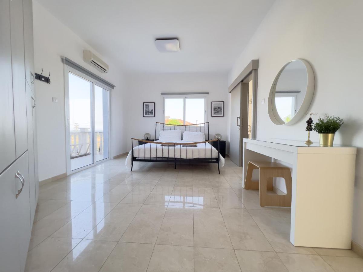 Grand Villa Lynn Seaview Ayia Napa Exteriér fotografie