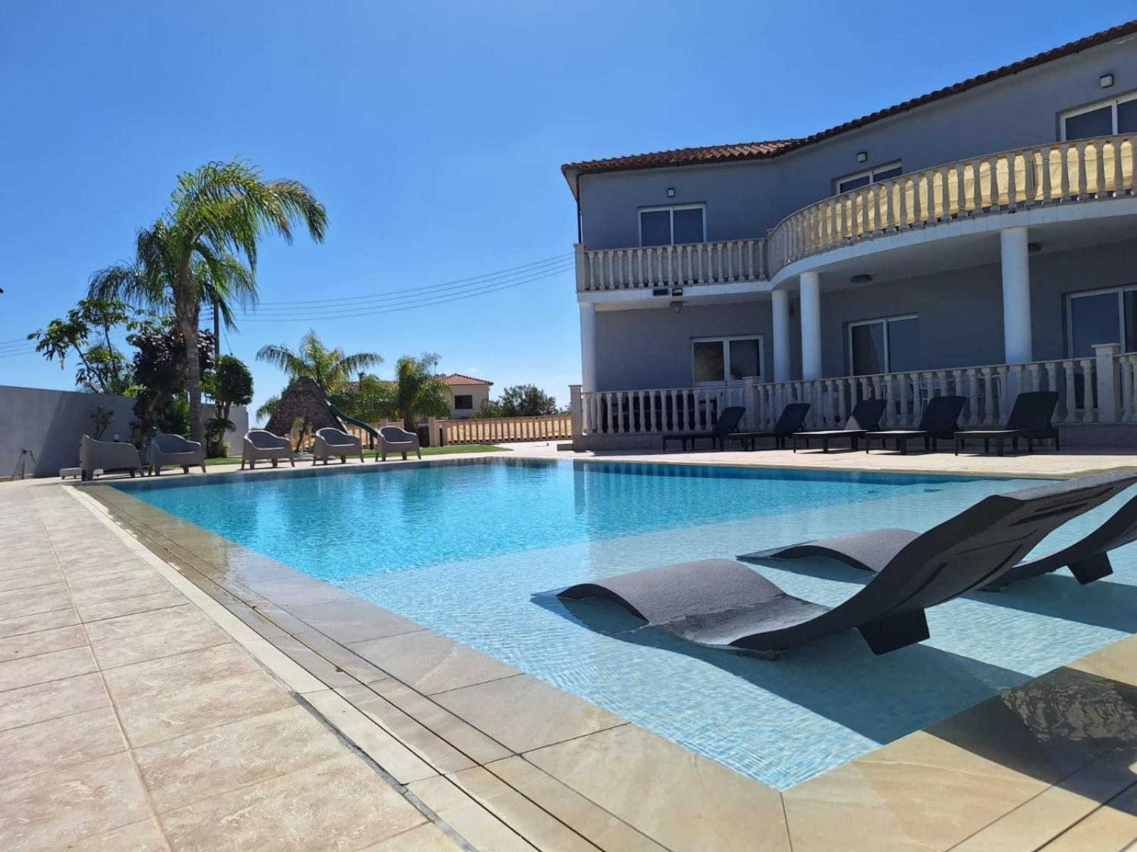 Grand Villa Lynn Seaview Ayia Napa Exteriér fotografie
